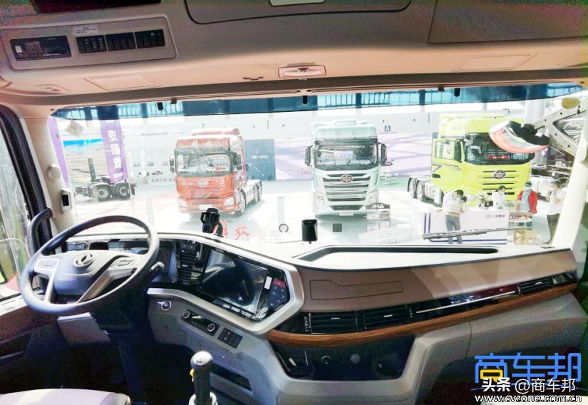 东风天龙旗舰kx自动挡牵引车,东风天龙旗舰kx660自动挡载货车