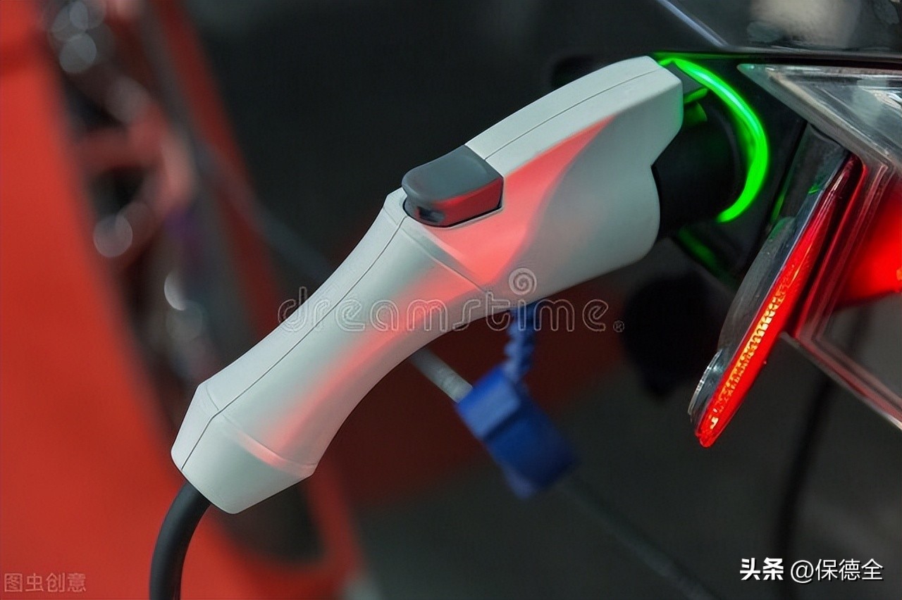 日本汇率下滑原因有哪些,汇率大幅下挫说明什么