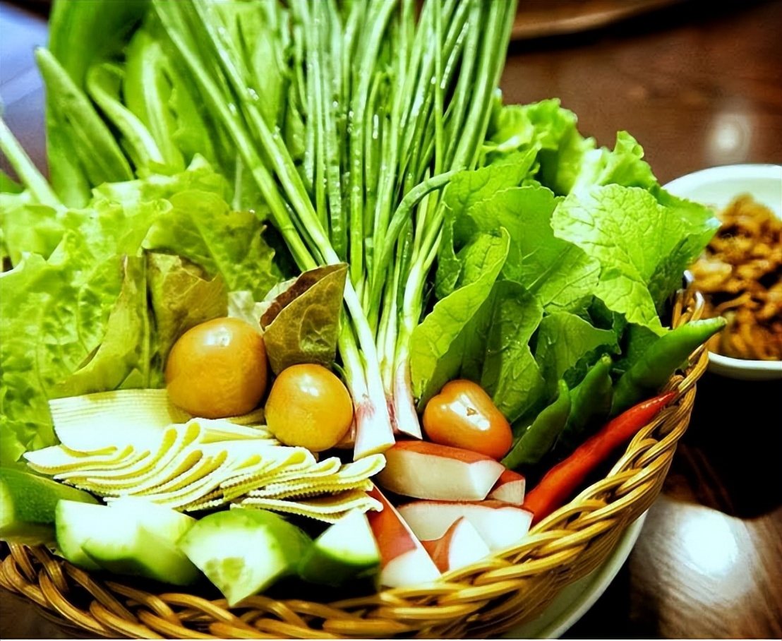 让牙齿变白的几种刷牙法,牙齿又黄又臭教你一招刷牙