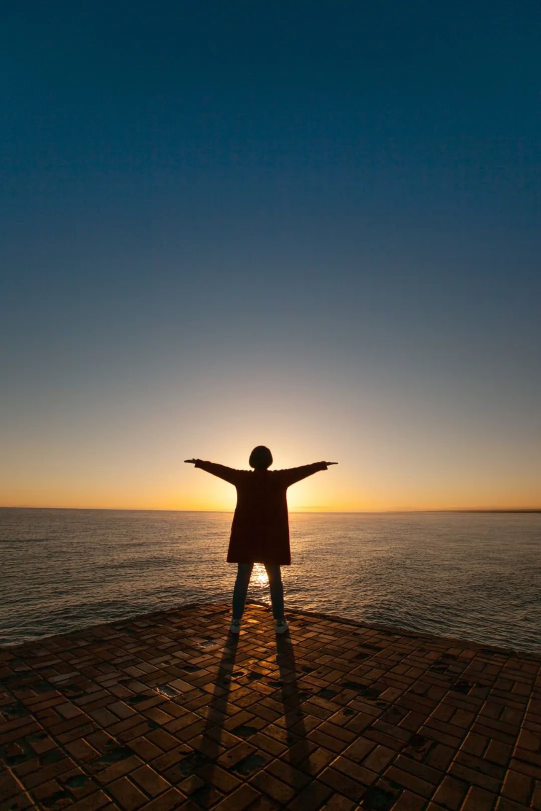 逆光背影如何拍摄好看,逆光剪影拍摄技巧