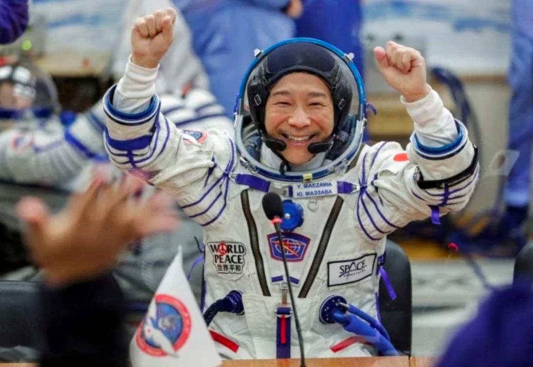 随便花过亿美金请陌生美女上太空，这个富豪目的可不单纯！