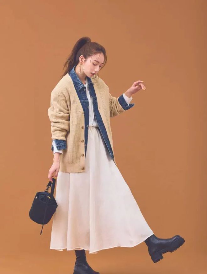 2022春季新款时尚潮流针织开衫,2019时尚针织开衫