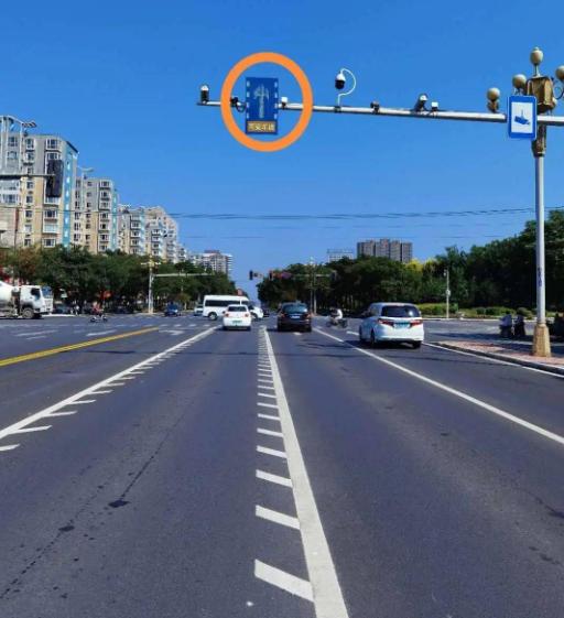 锯齿车道走错了可以首次免罚吗,车道上划的锯齿车道是怎么回事