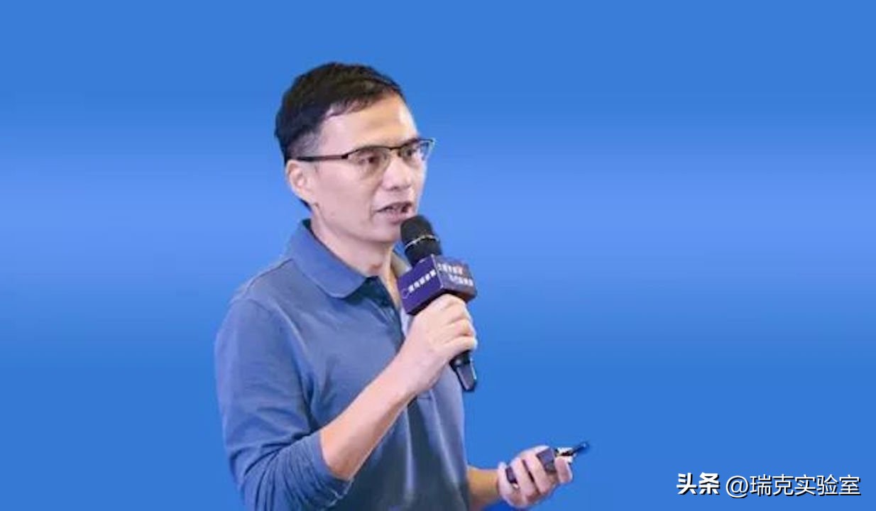 东莞最低调富豪：坐享亿万身家，出门开20万的车：我成就了马化腾