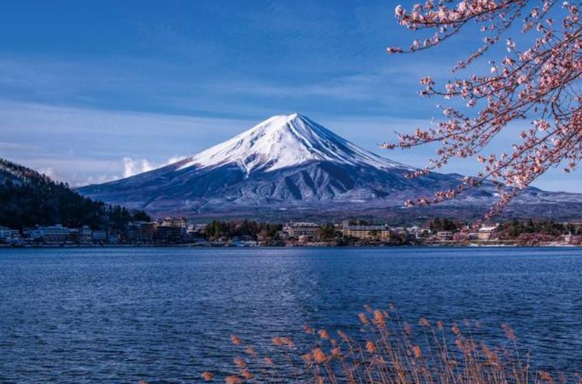 日本奇葩陋习“夜爬”，为了人口繁衍不择手段，上世纪才被废止