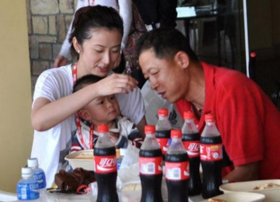 娱乐圈娶了富婆的10位男明星,娶了富婆的10位男星