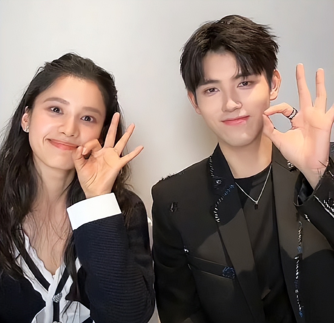 30集大剧首发预告,男女主高颜值大咖,全网热度3亿成新“王炸”