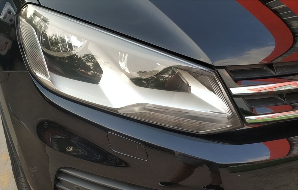 大众途锐低配版多少钱入手,大众途锐v6值得入手吗