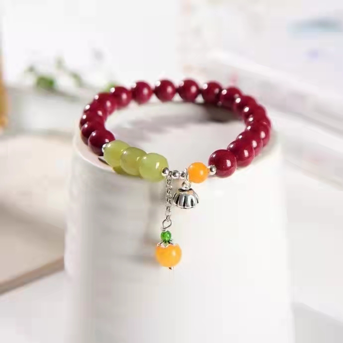 戴便宜的手链对身体有害吗,戴便宜的手链丢人吗