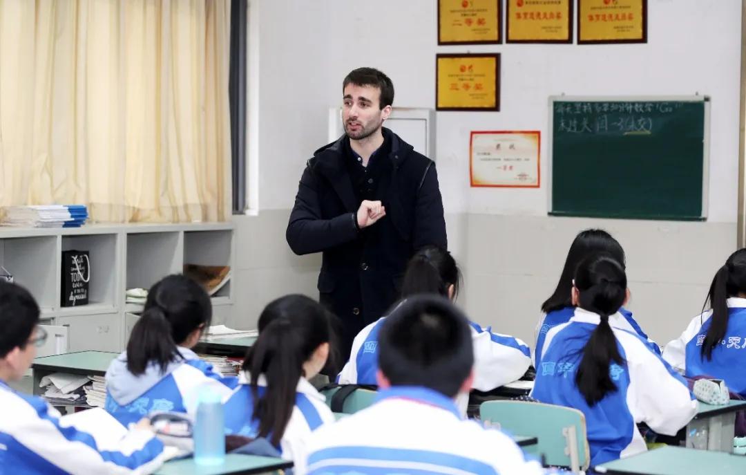 成都天府新区教师招聘100人,成都石室锦城外国语学校教师招聘