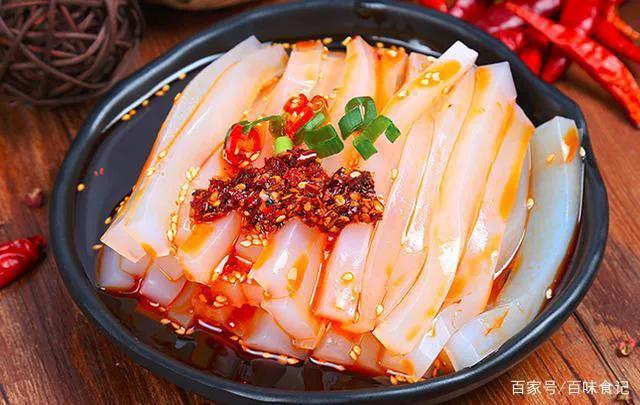 最实惠的网红小吃摊地址,最新网红摆摊小吃美食