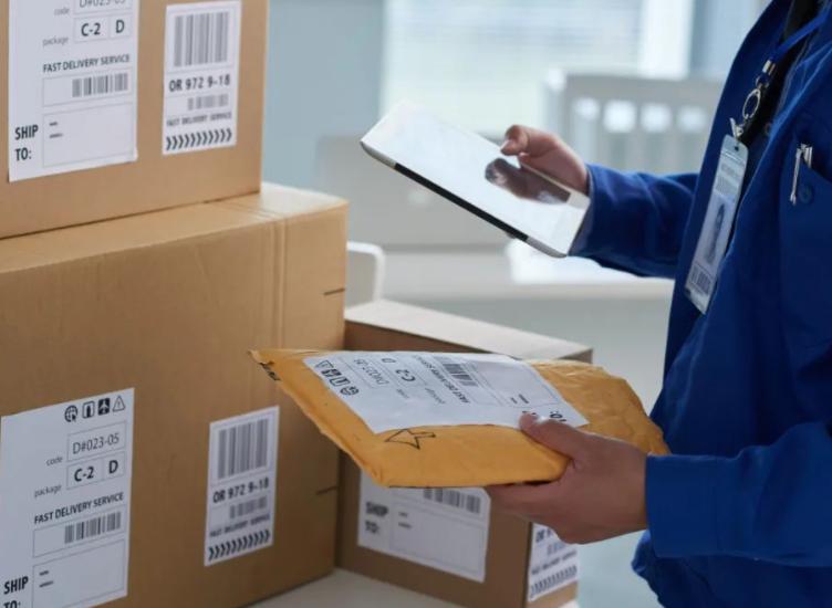 意大利寄包裹到中国哪家快递便宜,如何寄快递比较便宜省钱又安全