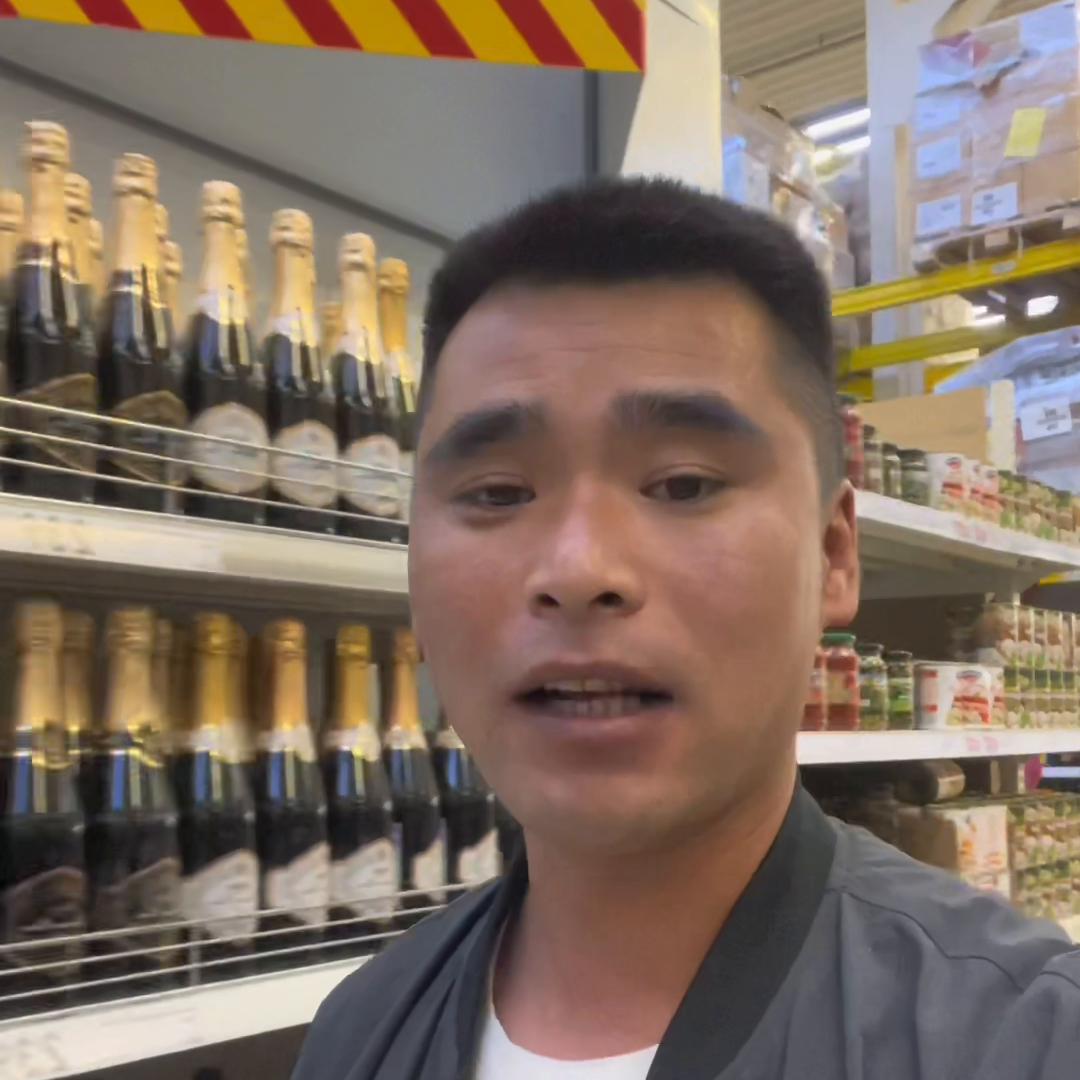 中国商品在俄罗斯超市卖多少钱？还有俄罗斯的蜂蜜真的那么...