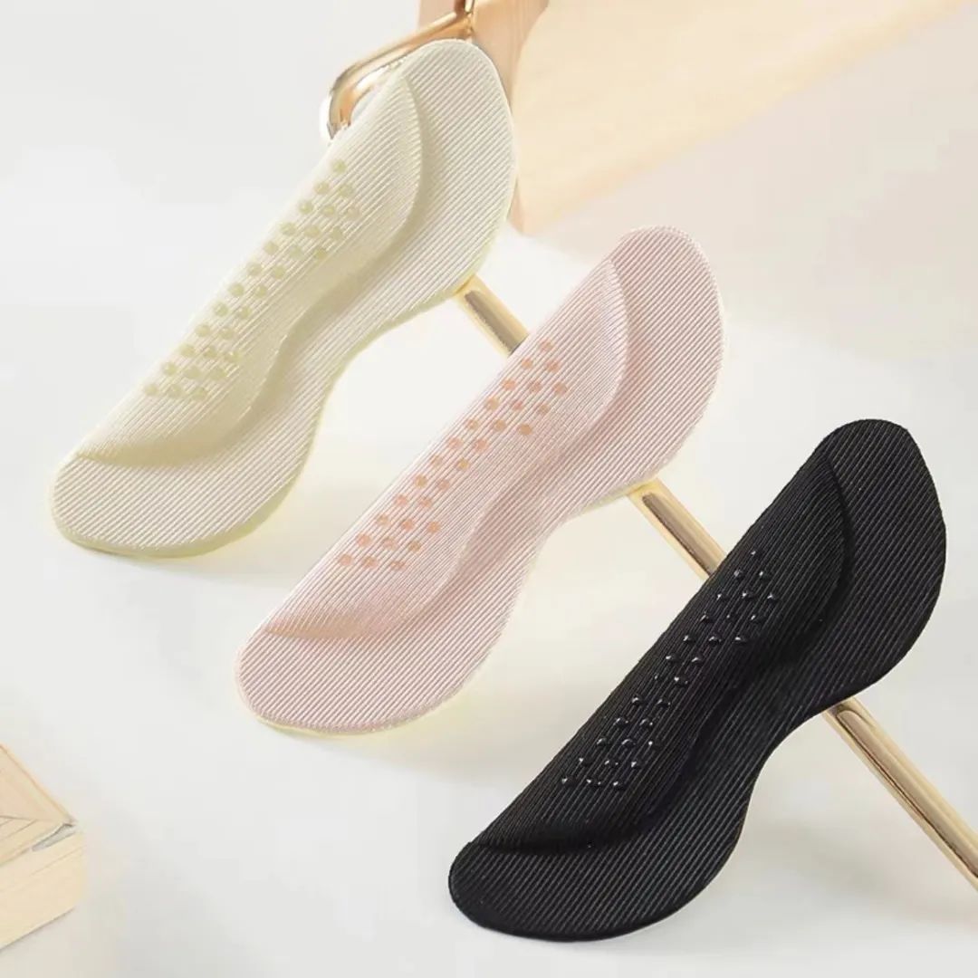 这女人一露脸,我就想为她花钱…