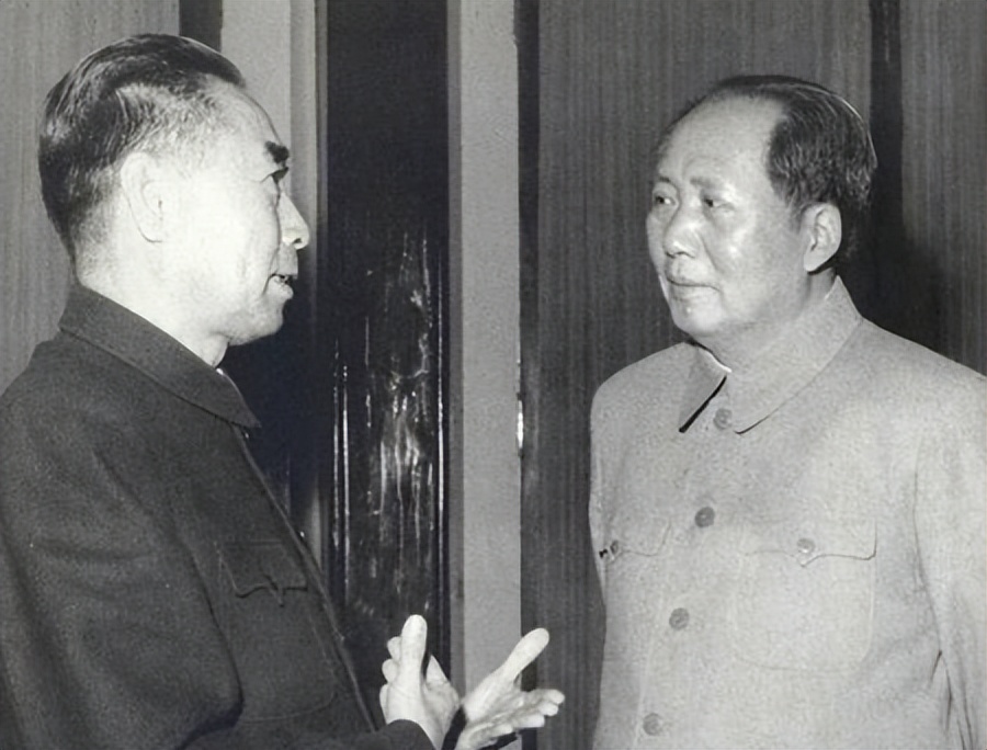 1969年国家面临苏联核威胁，毛主席下令：领导人撤出首都