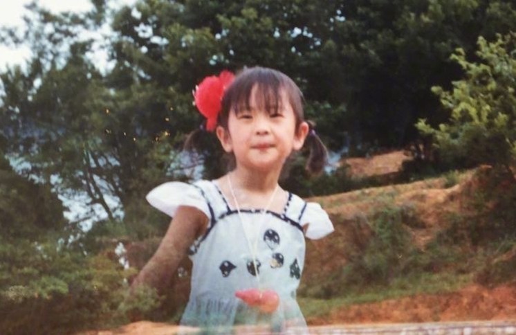 “小章子怡”童瑶的成长史，和她与张国立父子的恩怨情仇