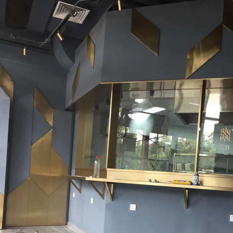 装修用不锈钢钛金板,什么是钛金板