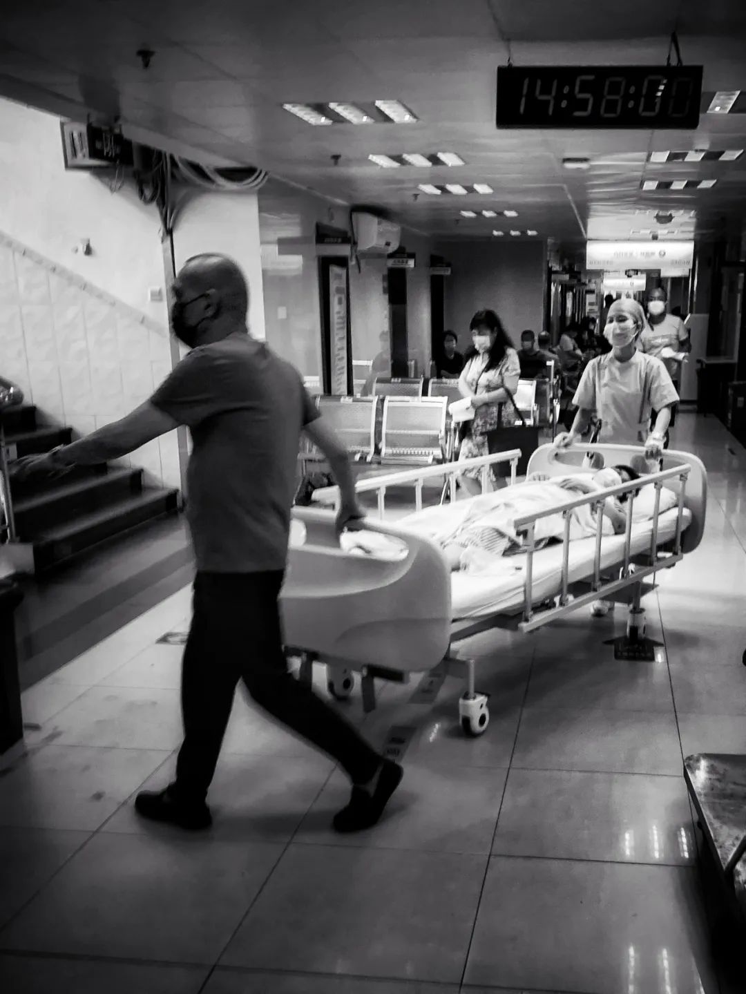 津门网郑永争：医院就医——反观出生命的可贵及健康生活的美好