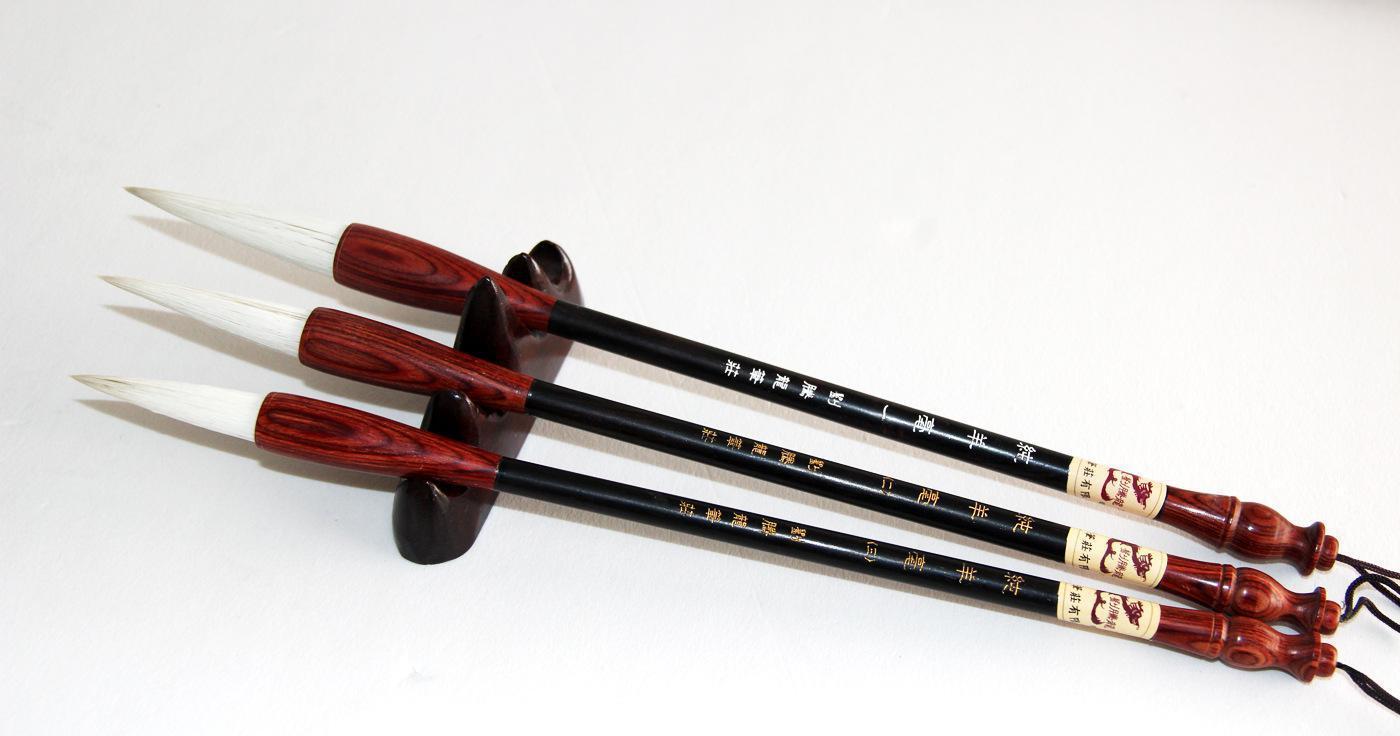 类似文房四宝笔墨纸砚,文房四宝笔墨纸砚解释