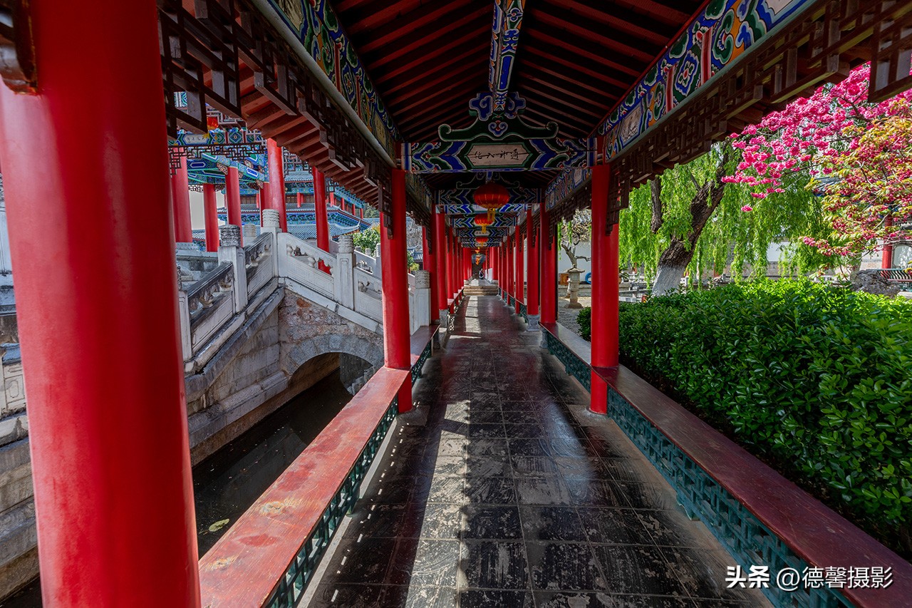 云南纳西族木府现在在哪里,纳西族建筑的文化内涵