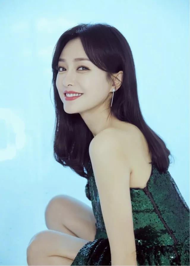 刘亦菲和宋轶谁更美,刘亦菲宋轶最新写真