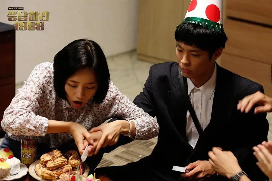 请回答1988冬日必备,韩剧请回答1988看完第一集的感受