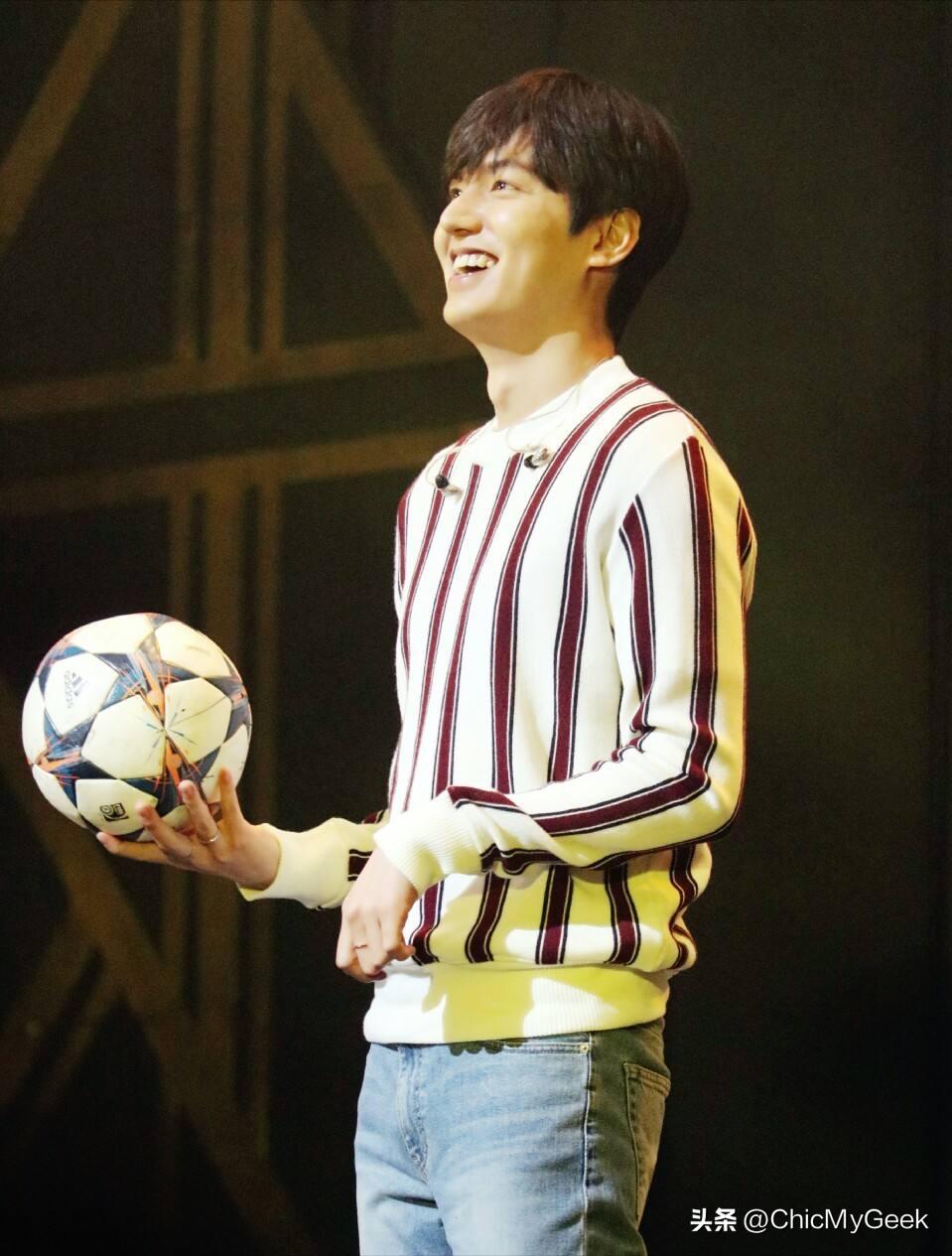 李敏镐正式出道的作品,李敏镐出道青涩的样子