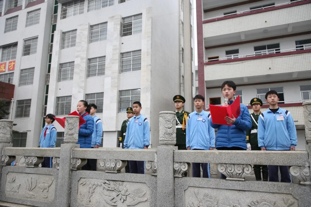 春日有你下一句,春日有你