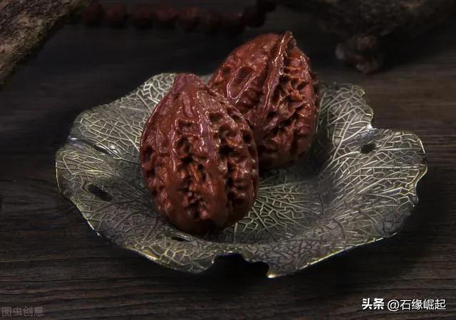 用2000目的砂纸抛光文玩核桃,文玩核桃先包浆还是先抛光