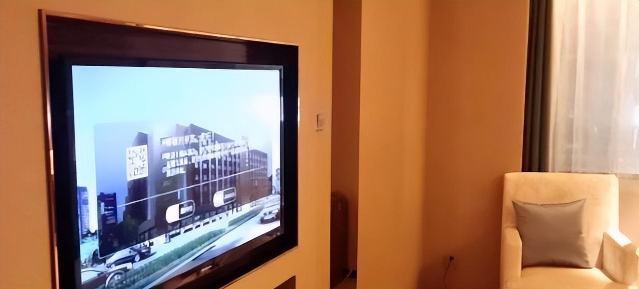 酒店的摄像头一般都在哪里,酒店里最难找到的摄像头在哪里