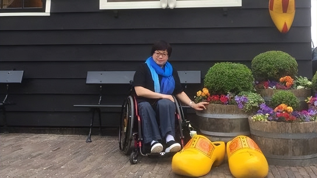 致敬最美|俞莉娜：坐在轮椅上追梦，用“金手指”追赶声音