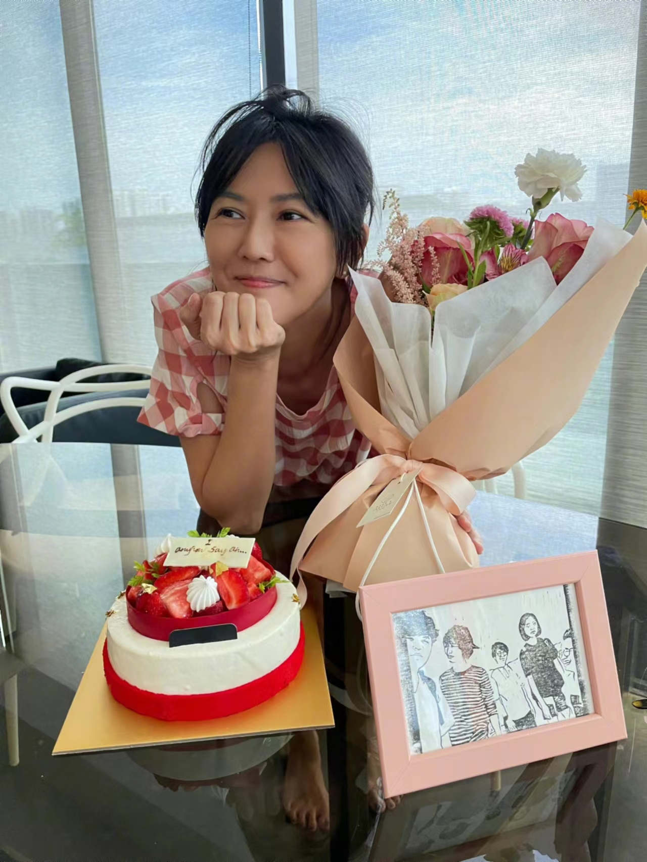 孙燕姿晒照庆生,孙燕姿晒生日照衣着简单