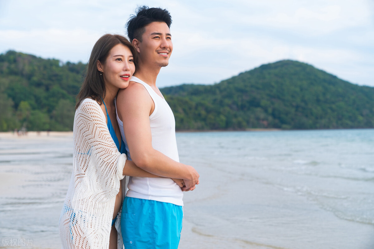 为什么女生不敢再穿裙子出门,女生为什么不敢穿无袖