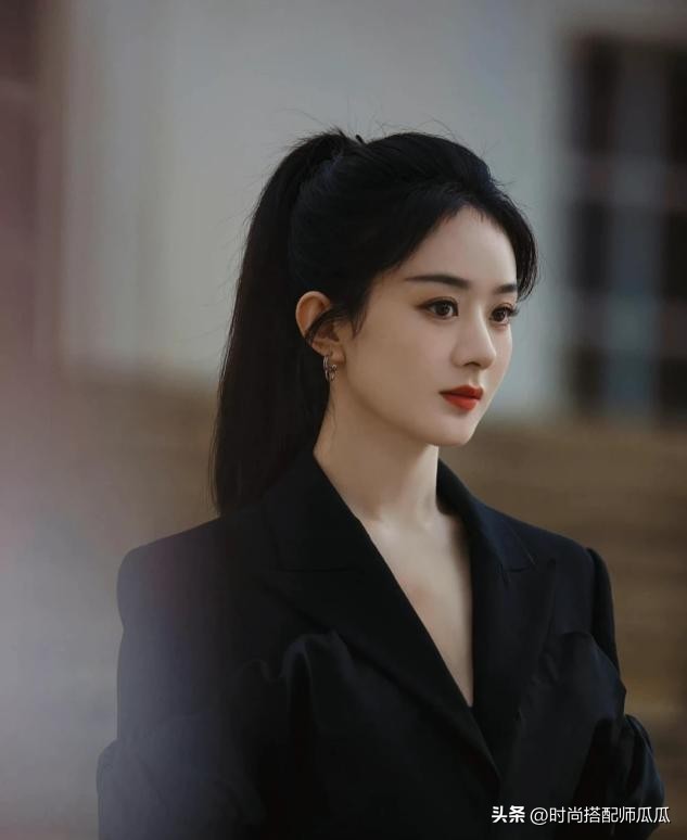 女人脸上有这二个特征的不显老,脸上有这3种特征的女人年纪越大