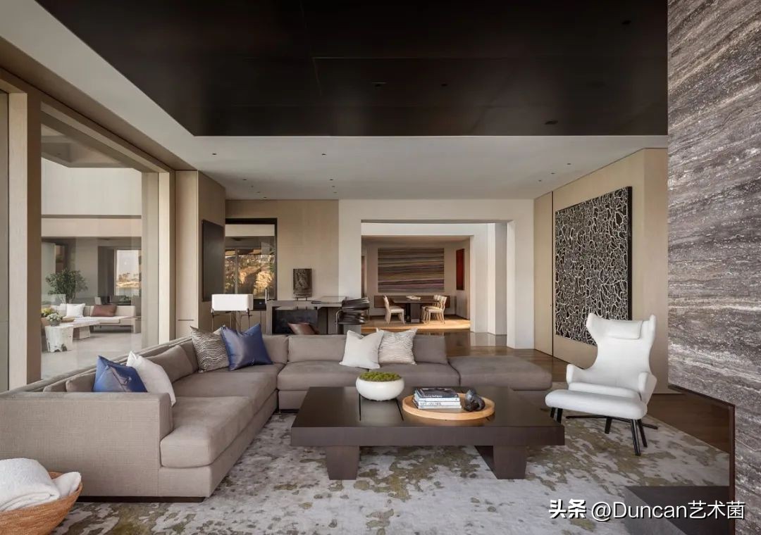 西雅图LucasInterior古朴隐逸的度假住宅