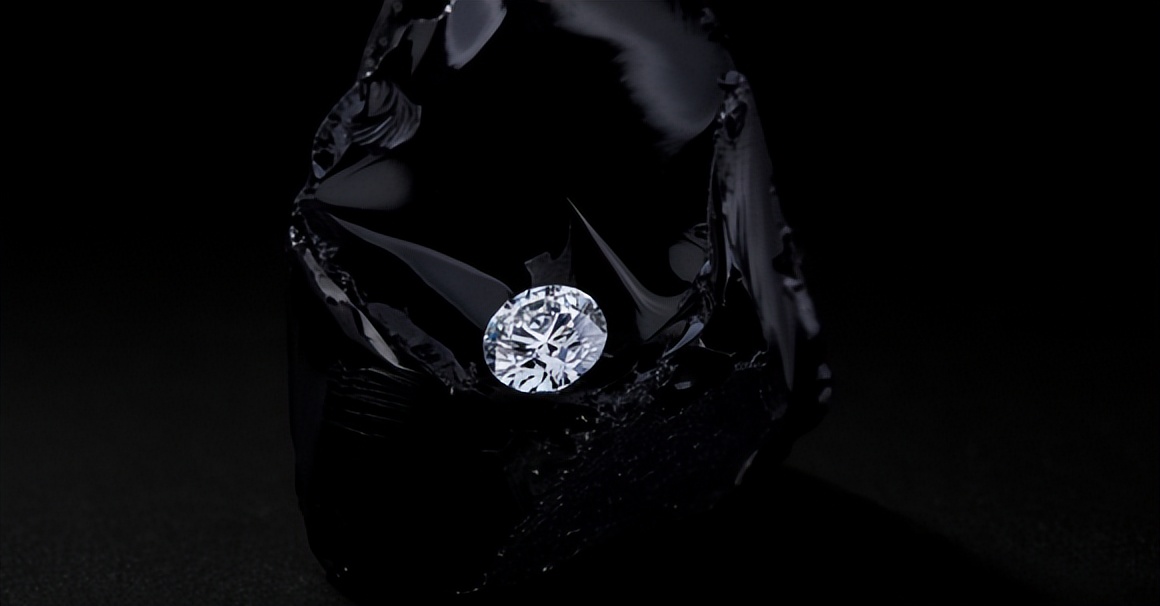 独特灵动的璀璨之星｜BlueNileAstor™系列钻石闪耀呈现