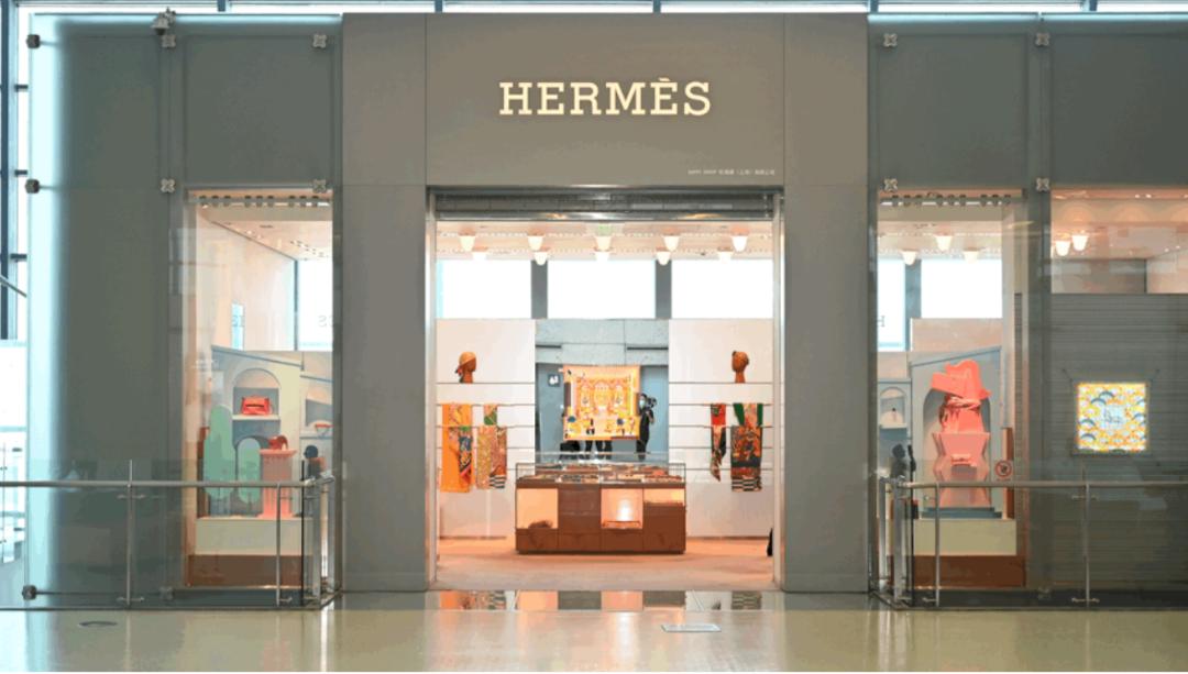 国际奢侈品牌加码机场渠道布局机场价值有望重塑