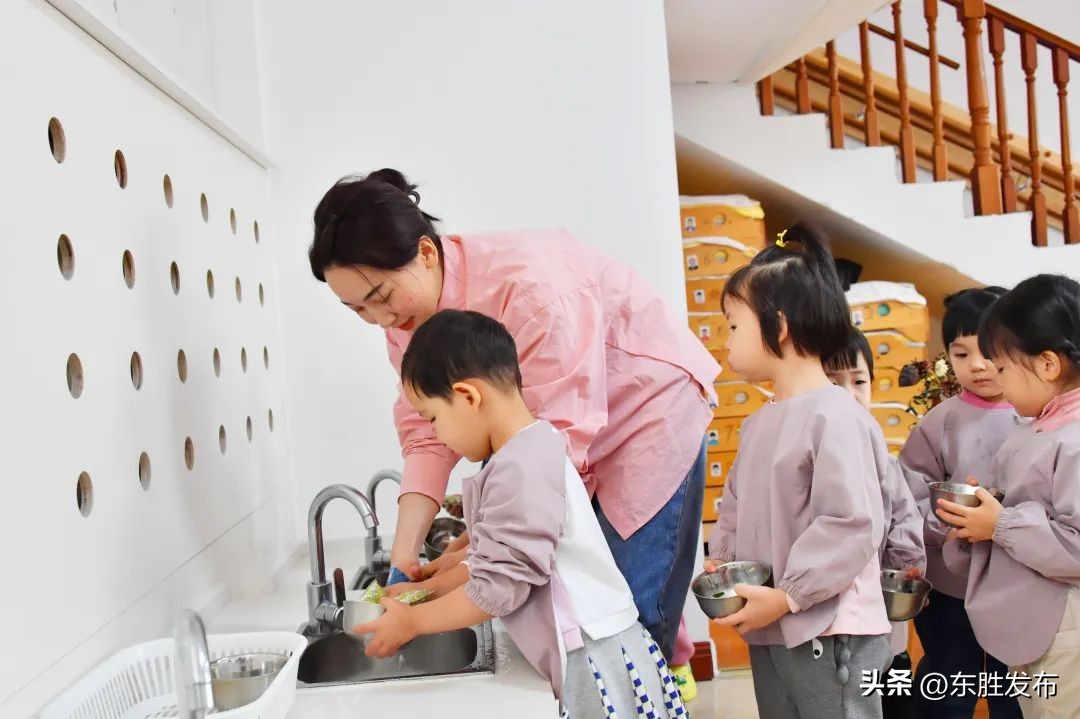 今年预计达到2400个！