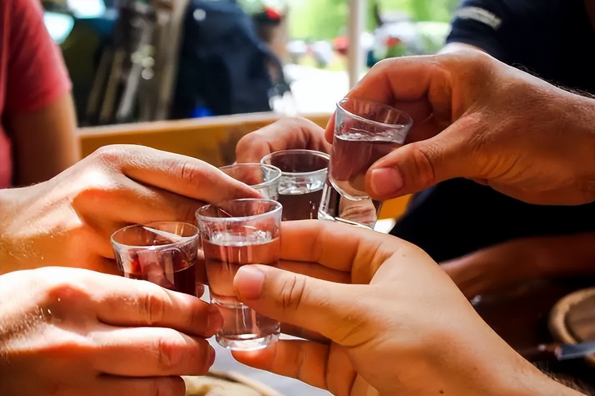 江苏哪些地方最爱喝洋河酒,江苏人谈洋河酒