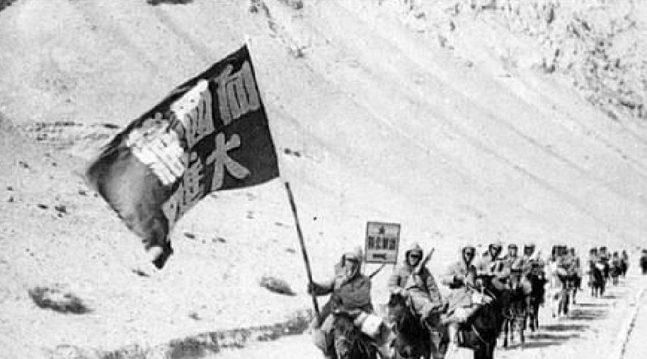 毛主席落泪说了3遍“盖世英雄”