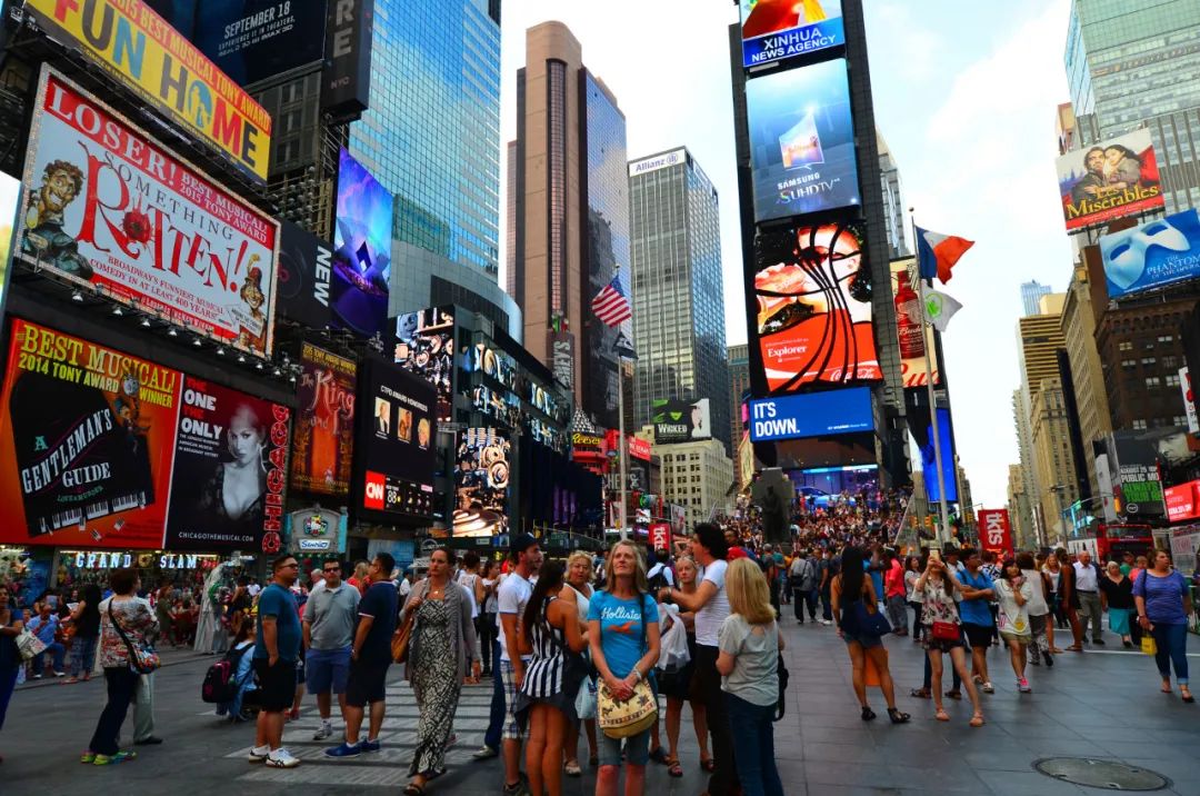 出国做一个厨师需要什么条件,工资高福利好