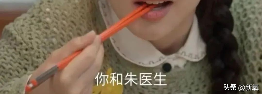 6位一大笑颜值就会崩塌的女明星,看起来笑的很魔性的女明星