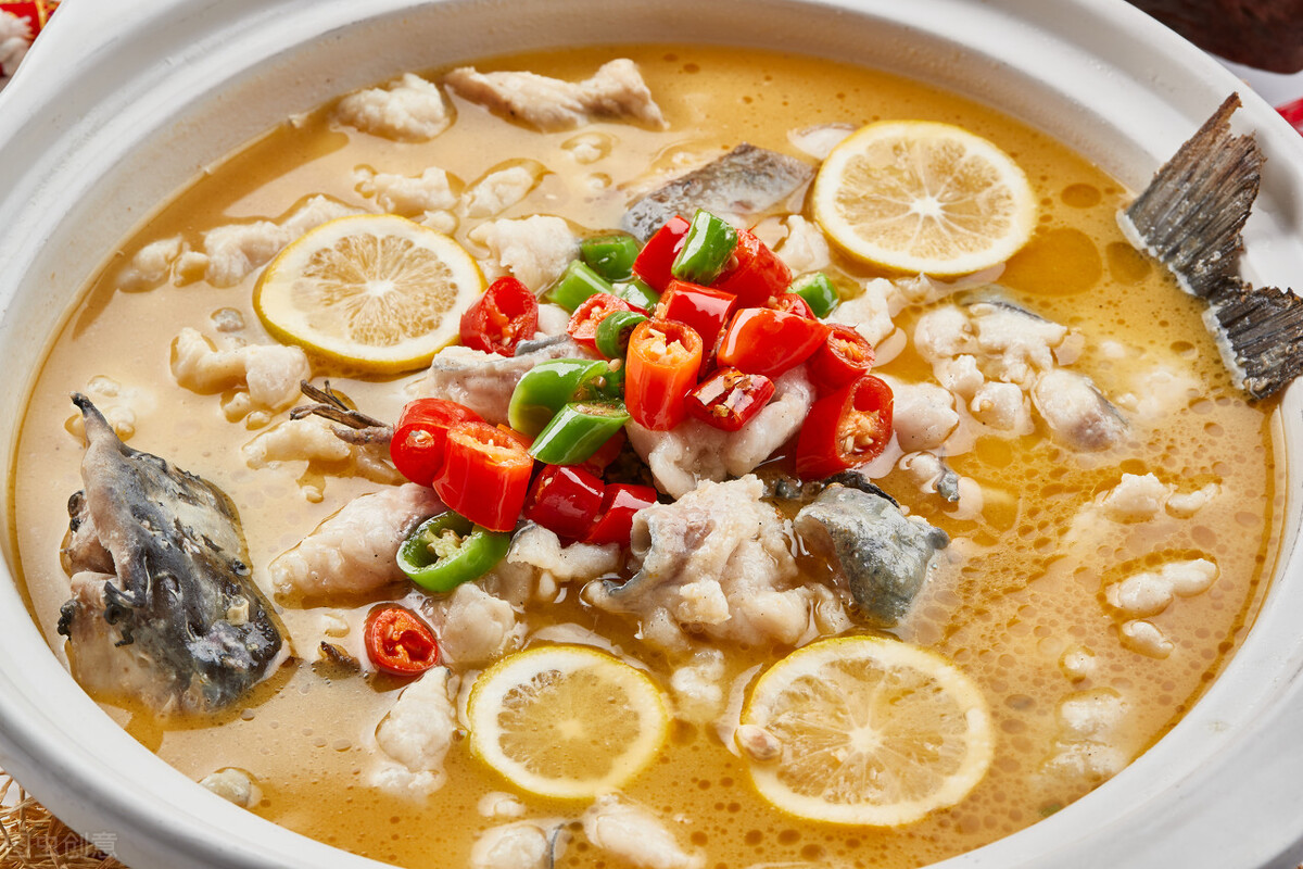 石锅鱼培训石锅鱼做法去哪学,正宗石锅鱼的培训学习