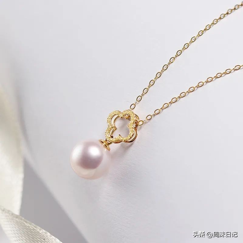 戴什么珍珠最有气质,什么气质适合戴珍珠耳钉