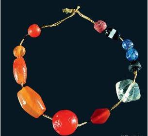 无瑕胜玉美至洁过冰清的意思,无瑕胜玉美