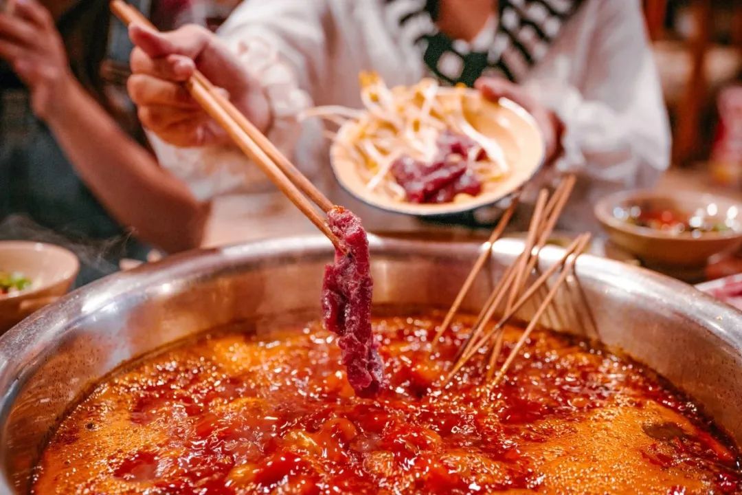 去成都必打卡的8家地道馆子,成都本地人必吃十大馆子排名