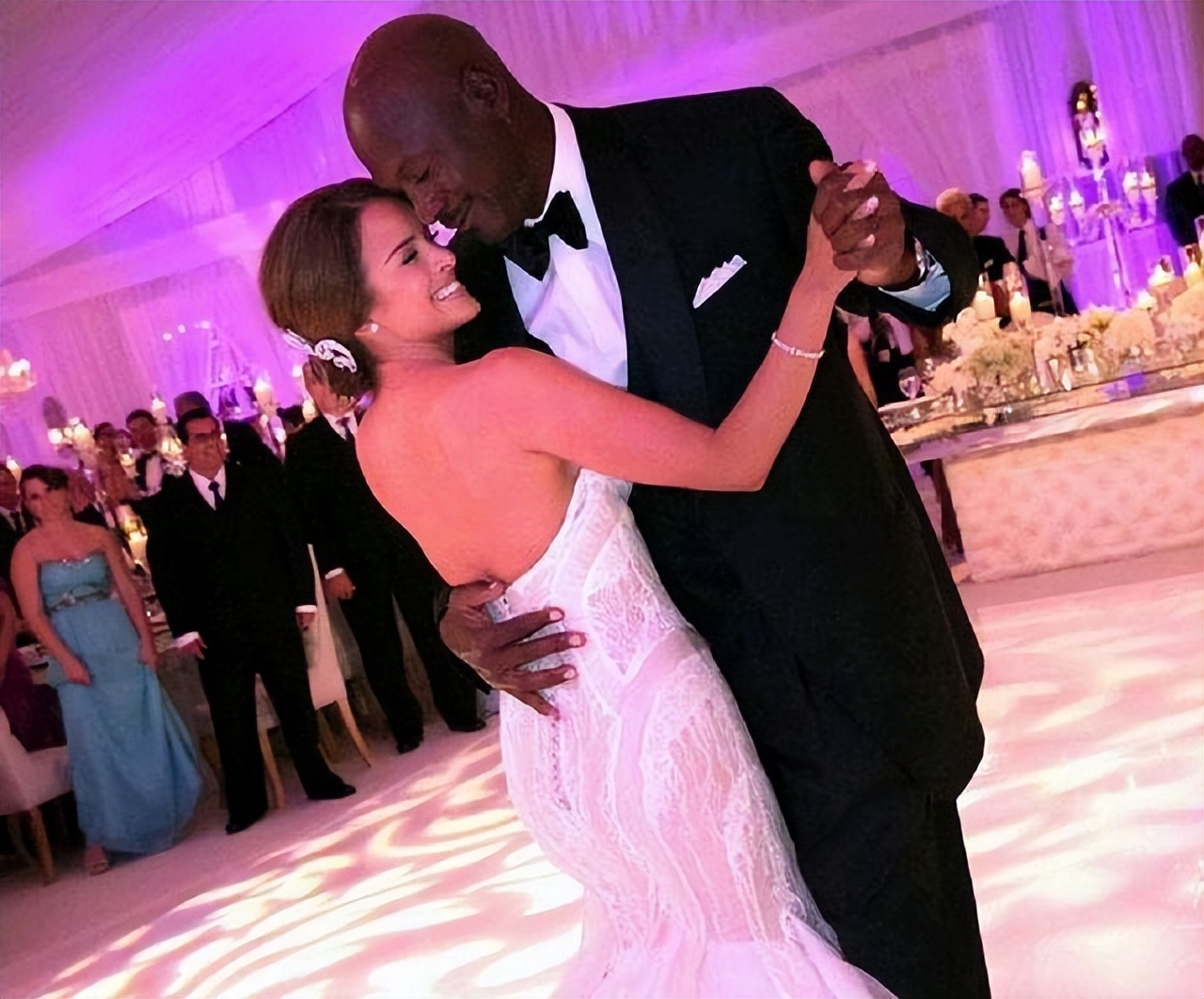 乔丹二婚妻子伊薇特,乔丹娶了詹姆斯老婆真的吗