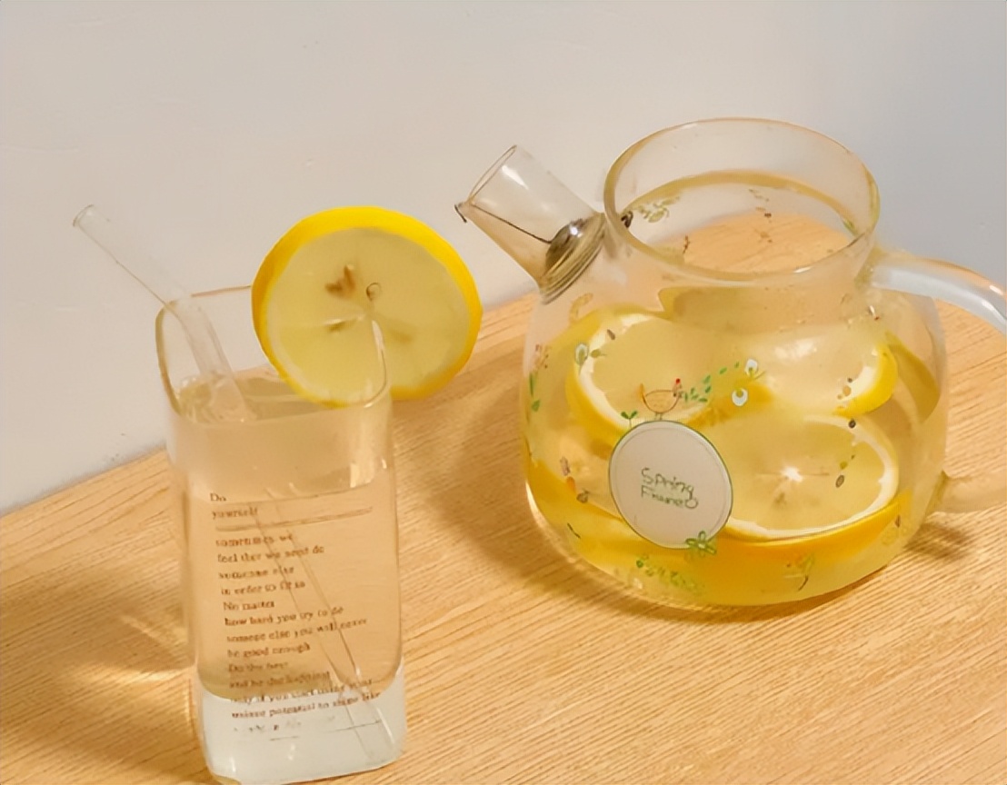 不要再说多喝热水了动态图,别再说多喝热水了