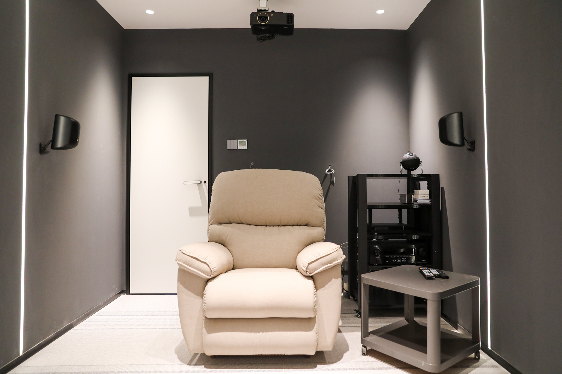 同时打造两套家庭影院是什么体验？“家有影院”用户肉乎爹和你聊