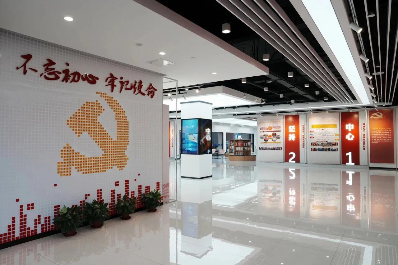 党建领航赋能高质量发展,党建引领再创辉煌